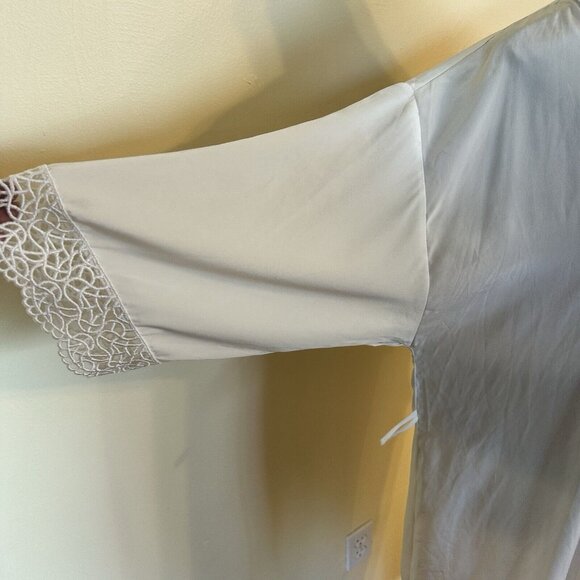 Vintage Judith Hart White Long Womens Robe Medium Crochet Maxi Elegant - Picture 4 of 13